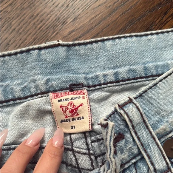 True religion men’s light blue jeans - Picture 4 of 7